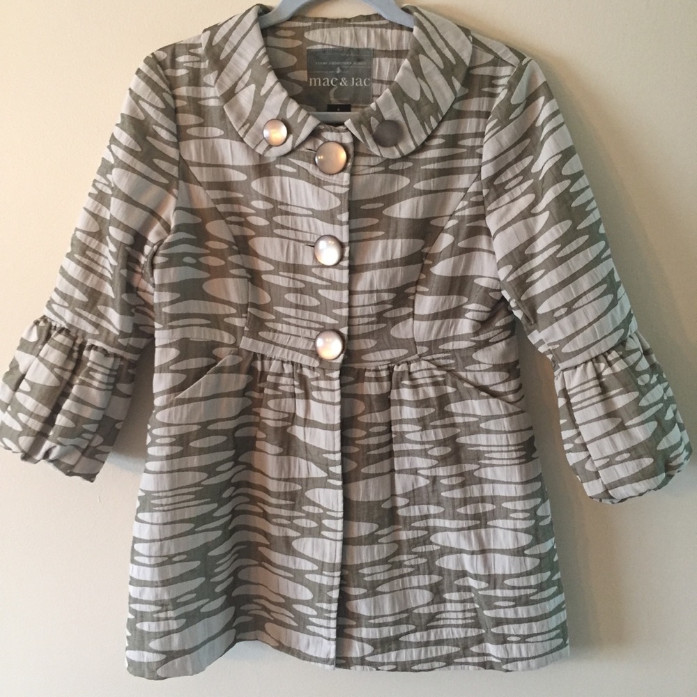 Mac and Jac Jacket Size 6 Khaki& Beige Button Down